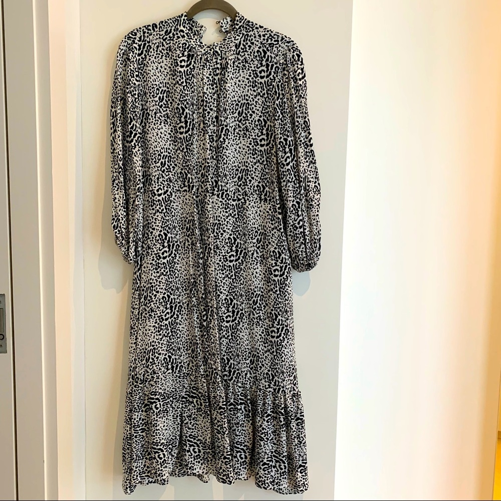 ZARA midi dress size XS with side slit pockets perfect condition